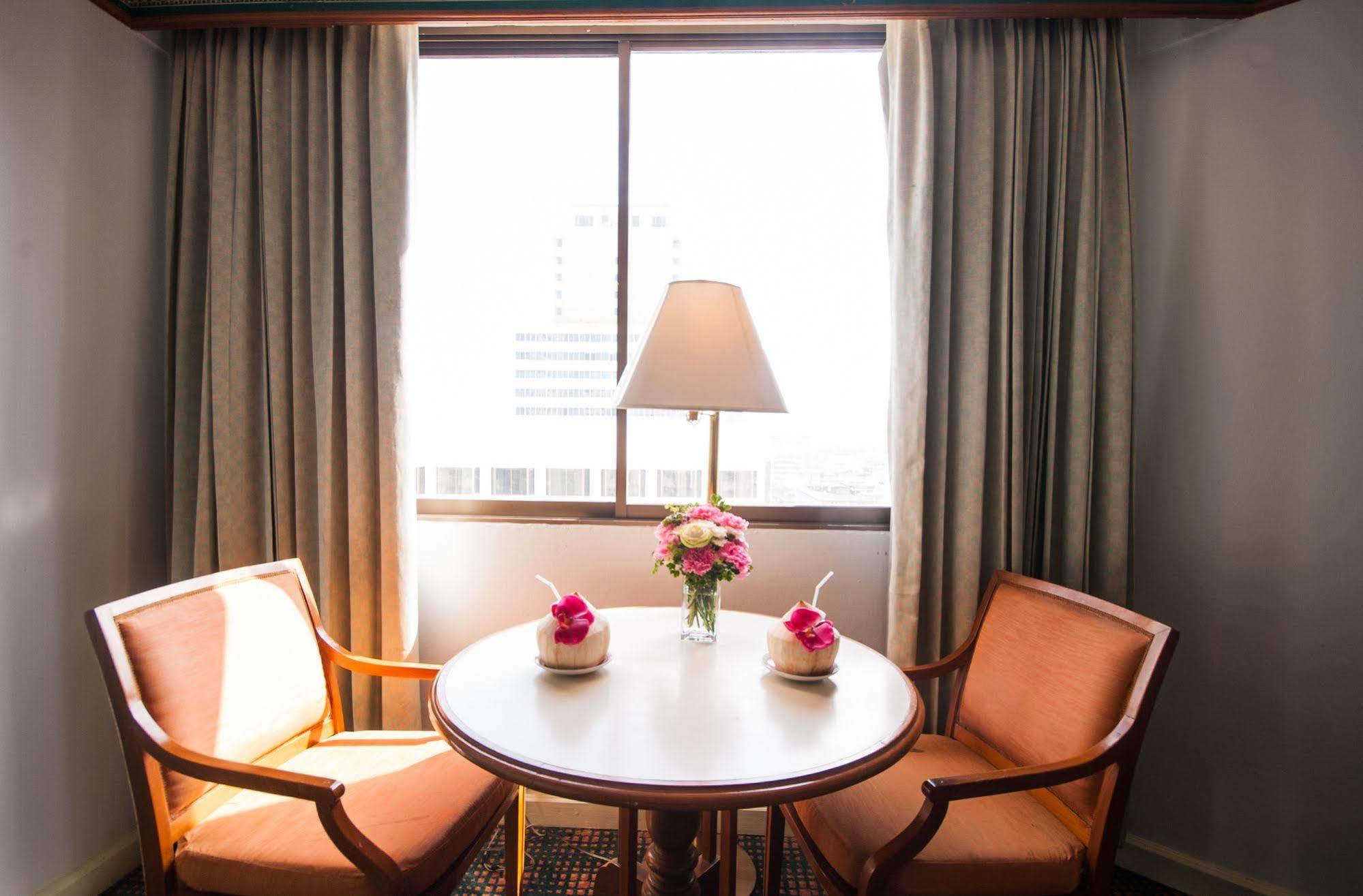 Diamond Plaza Hotel Хатъяй Экстерьер фото